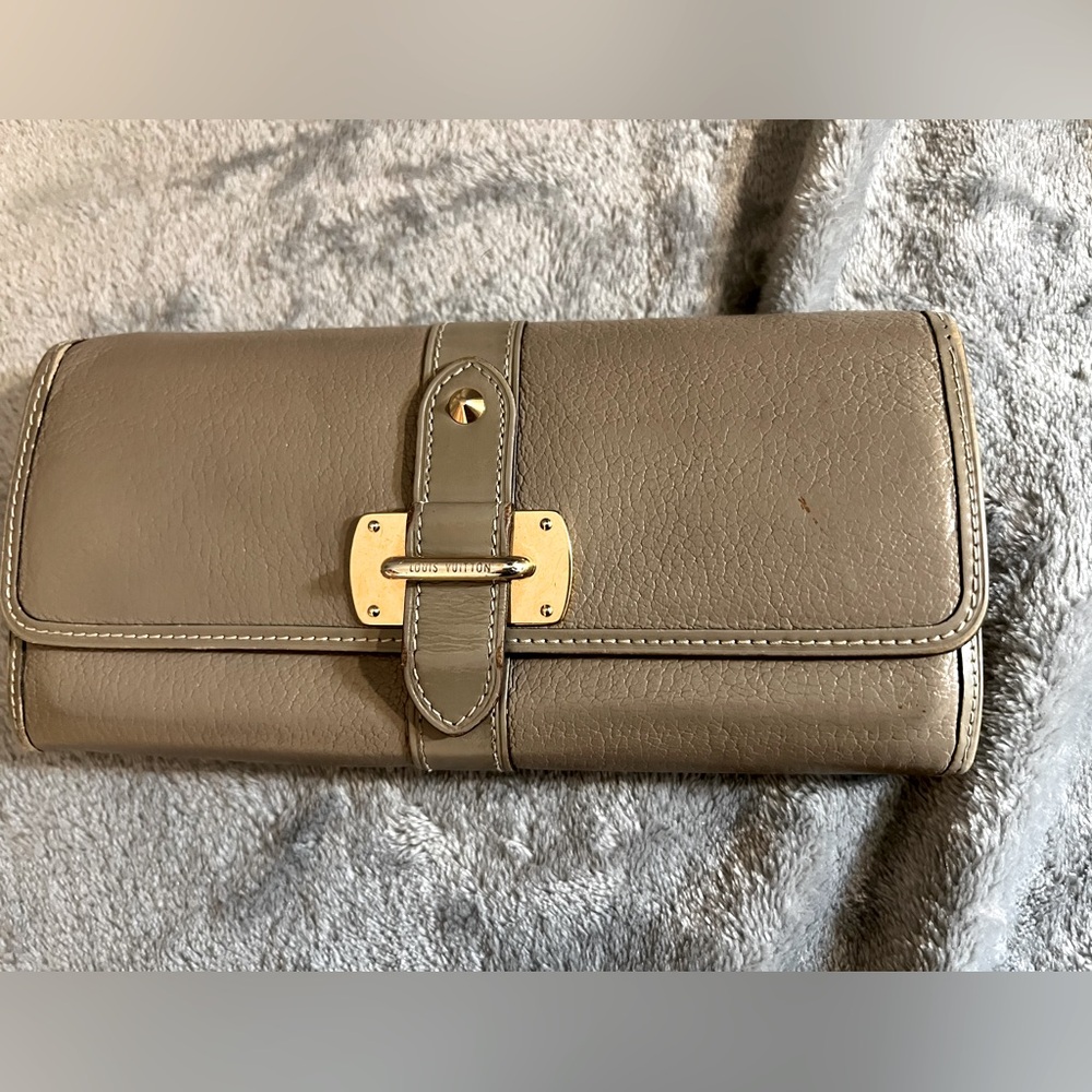 Louis Vuitton Long Wallet